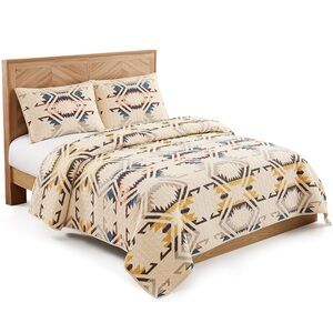 Pendleton “White Sands” Queen Quilted Bedding Set (Quilt with 2 pillow cases)